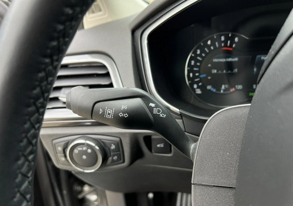 Ford Mondeo cena 97900 przebieg: 48725, rok produkcji 2020 z Wasilków małe 781